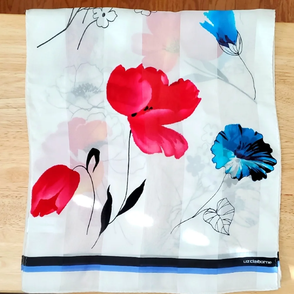 Sale Liz Claiborne 🌻 Floral Silk Scarf